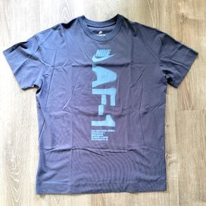 BRAND NEW Nike Men's AF1 Premium Sweatshirt Tee Men's Size: XL